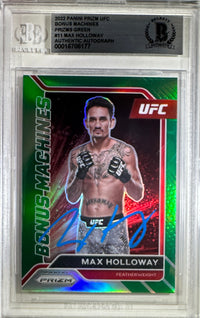 Max Holloway auto 2022 Panini Prizm card #11 UFC BAS Encapsulated Prizms Green