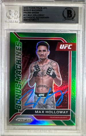 Max Holloway auto 2022 Panini Prizm card #11 UFC BAS Encapsulated Prizms Green