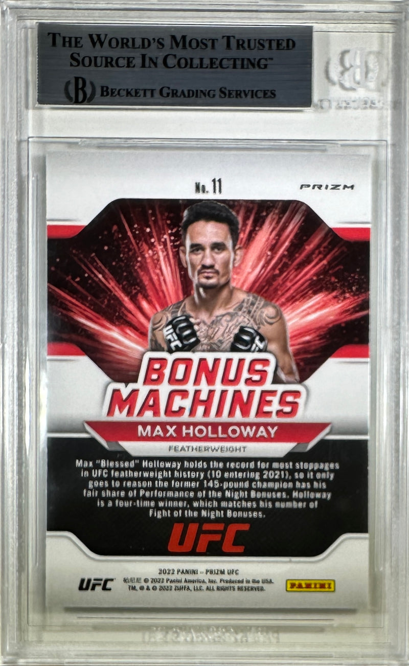 Max Holloway auto 2022 Panini Prizm card #11 UFC BAS Encapsulated Prizms Green