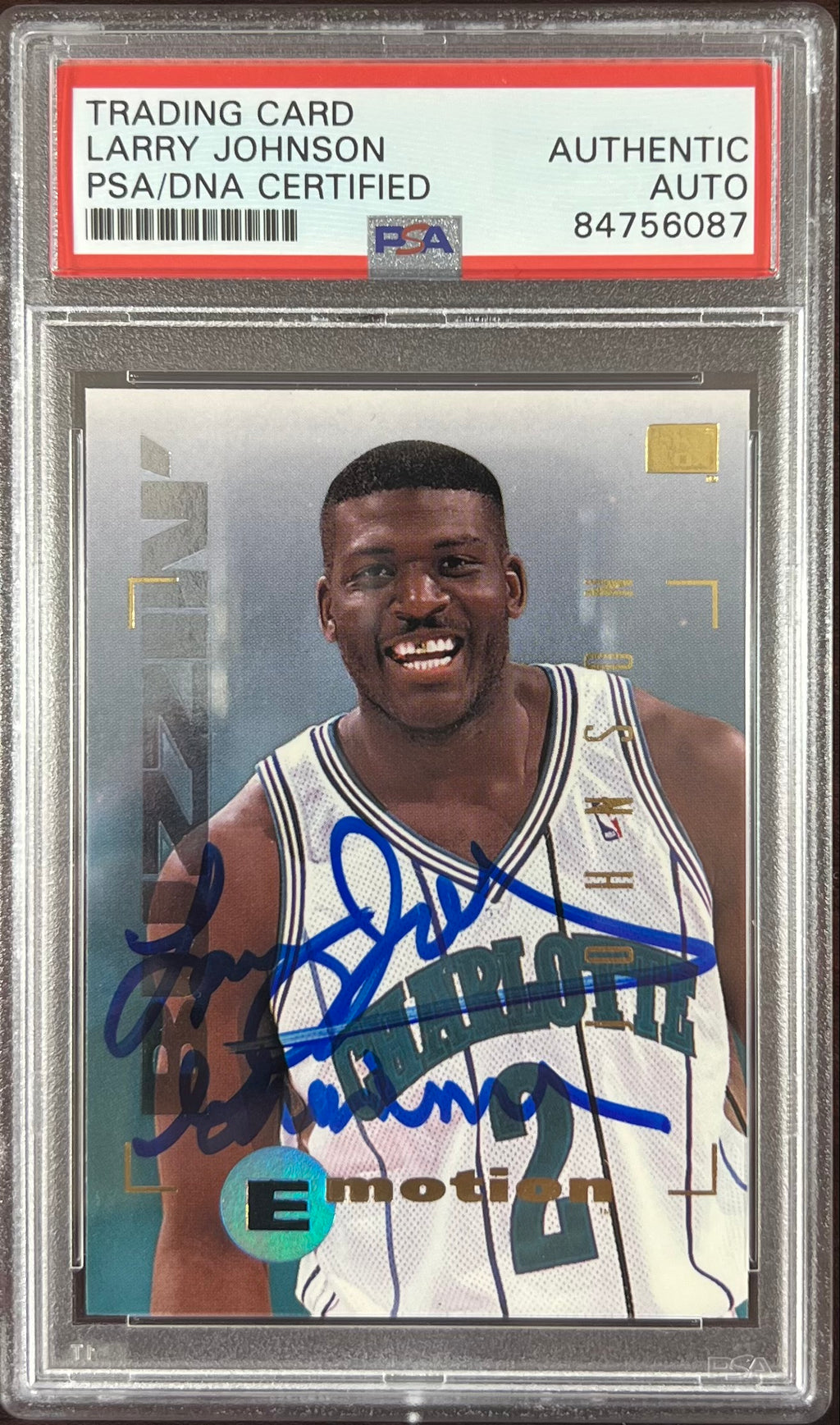 Larry Johnson auto inscribed 1995 SkyBox #9 card Charlotte Hornets PSA Encap