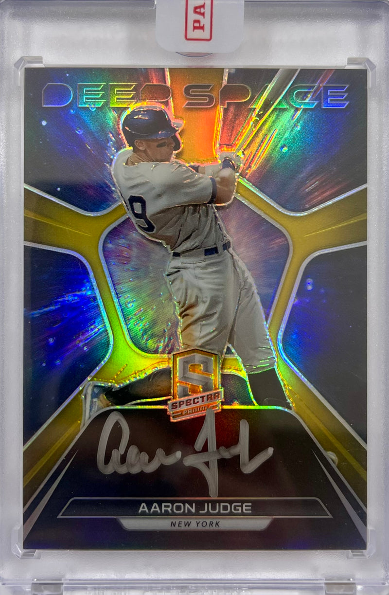 Aaron Judge auto signed 2022 Panini Prizm card #6/10 New York Yankees encap