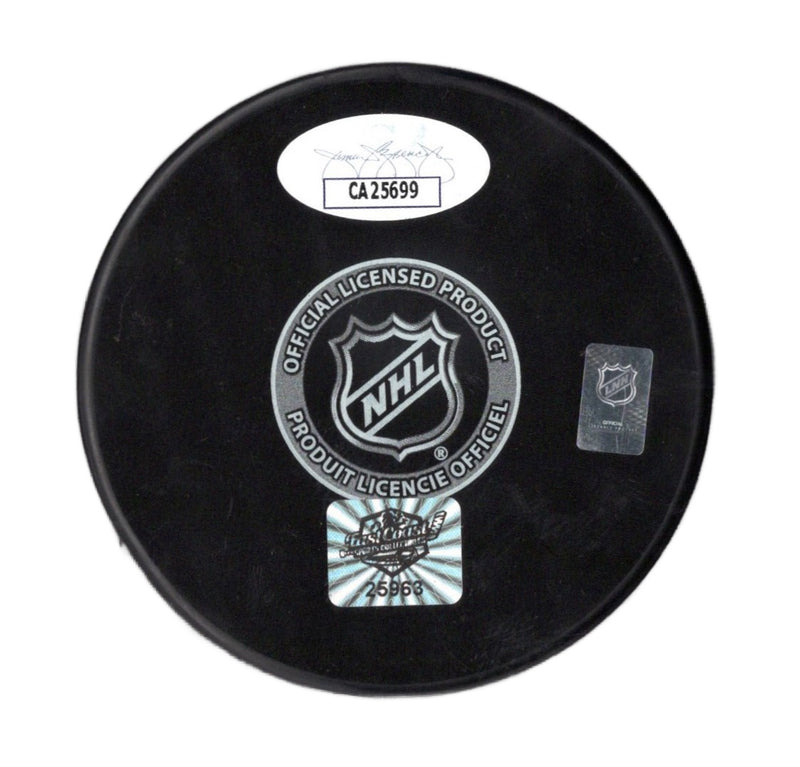 Jamie Drysdale autographed signed logo puck NHL Philadelphia Flyers JSA COA