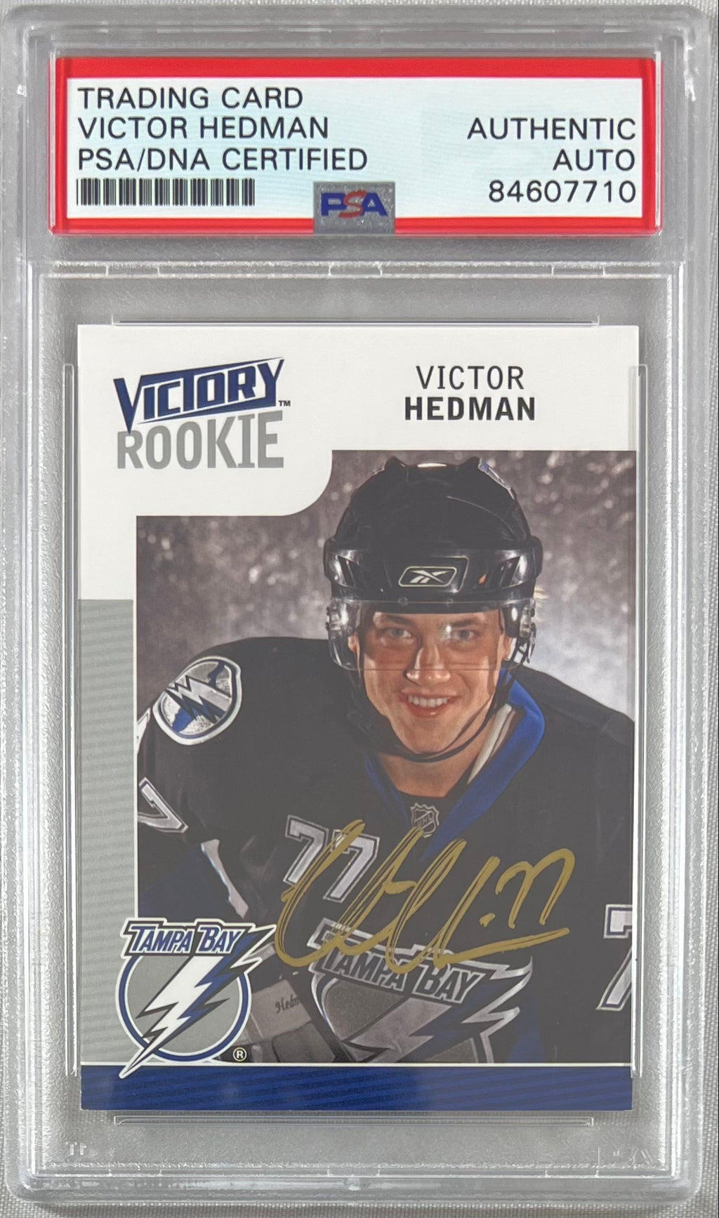 Victor Hedman auto 2009 Upper Deck RC #331 Tampa Bay Lightning PSA Encapsulated